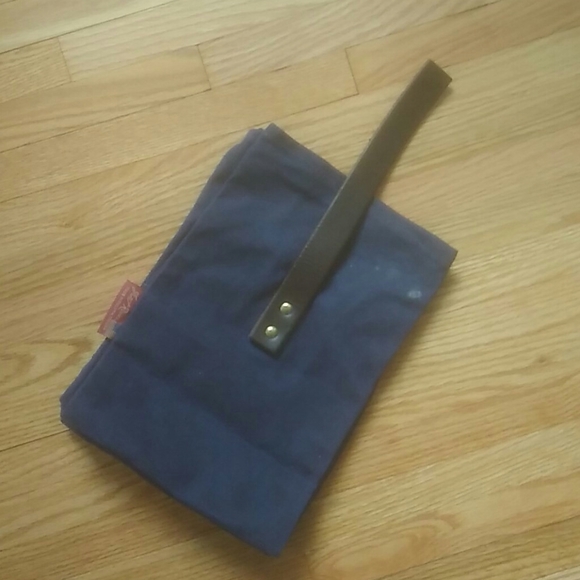 Frost River Waxed bag for Askov Finlayson - Picture 5 of 7